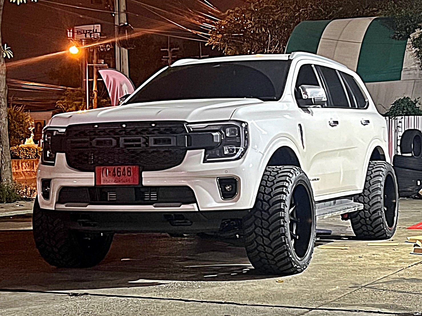 FORD_EVEREST_NEXTGEN แต่งเมกาโคตรหล่อ ที่ STEP9