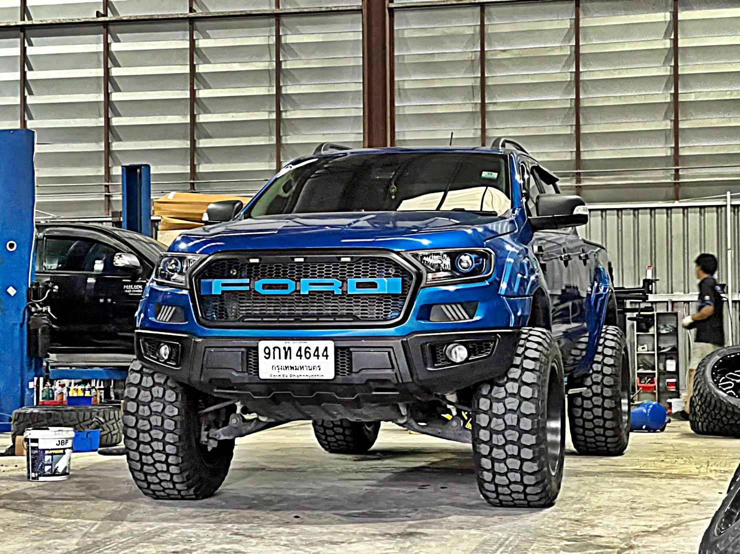 FORD_ทรงเมกา ที่ STEP9