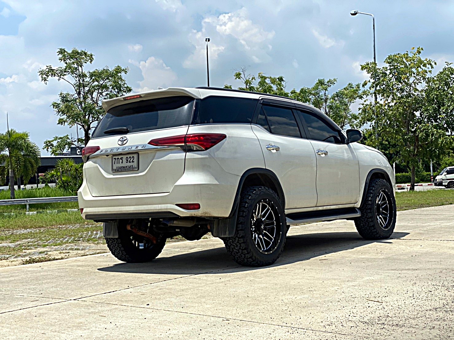 FORTUNER ล้อขอบ20 OFFROAD ที่ STEP9