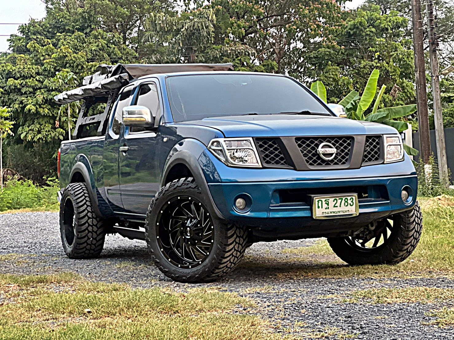 NISSAN_NAVARA_แปลงร่าง ทรงเมกา