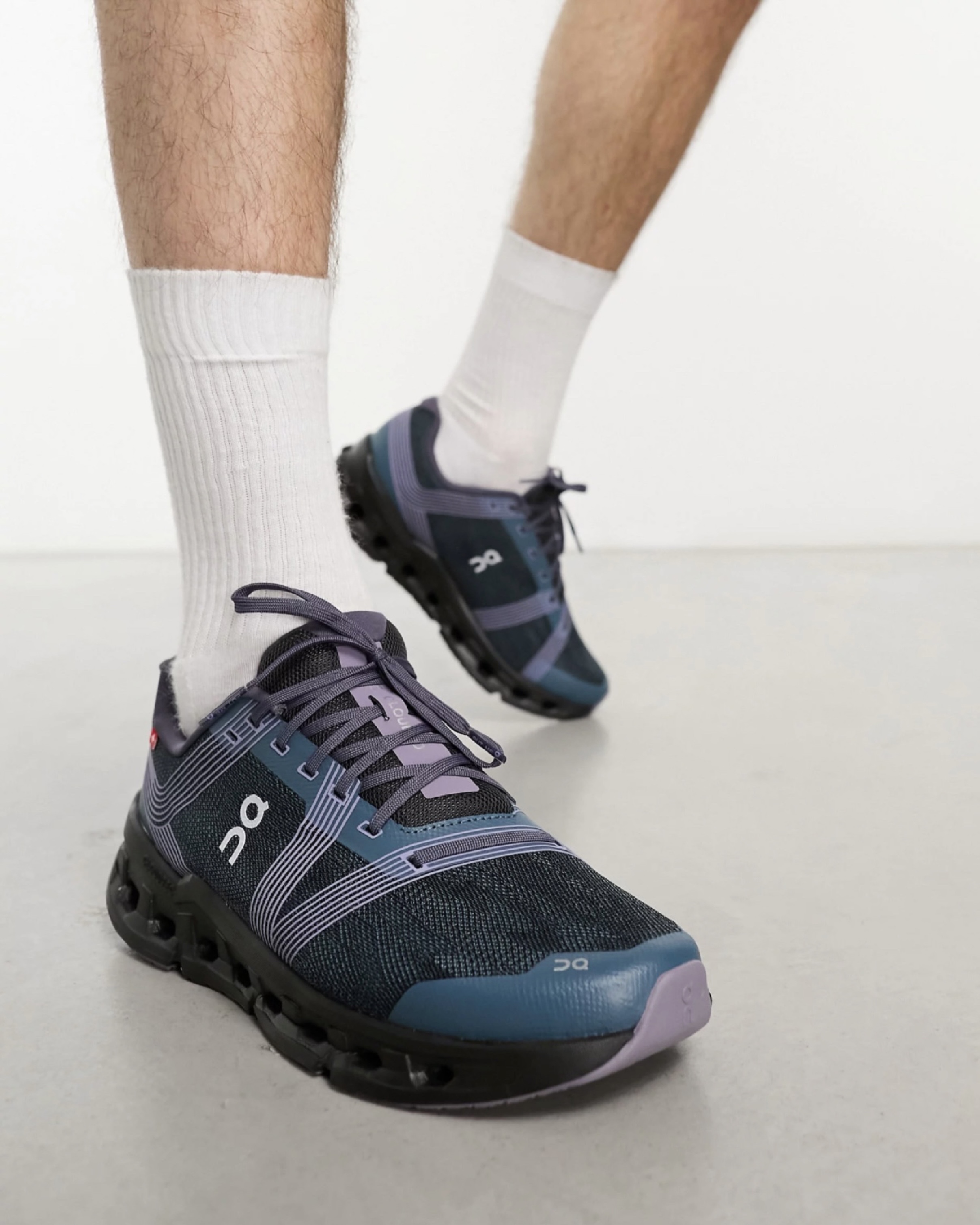 รองเท้าวิ่ง On CloudGo ‘Storm/Magnet’ #มือ2 (W8US) Women