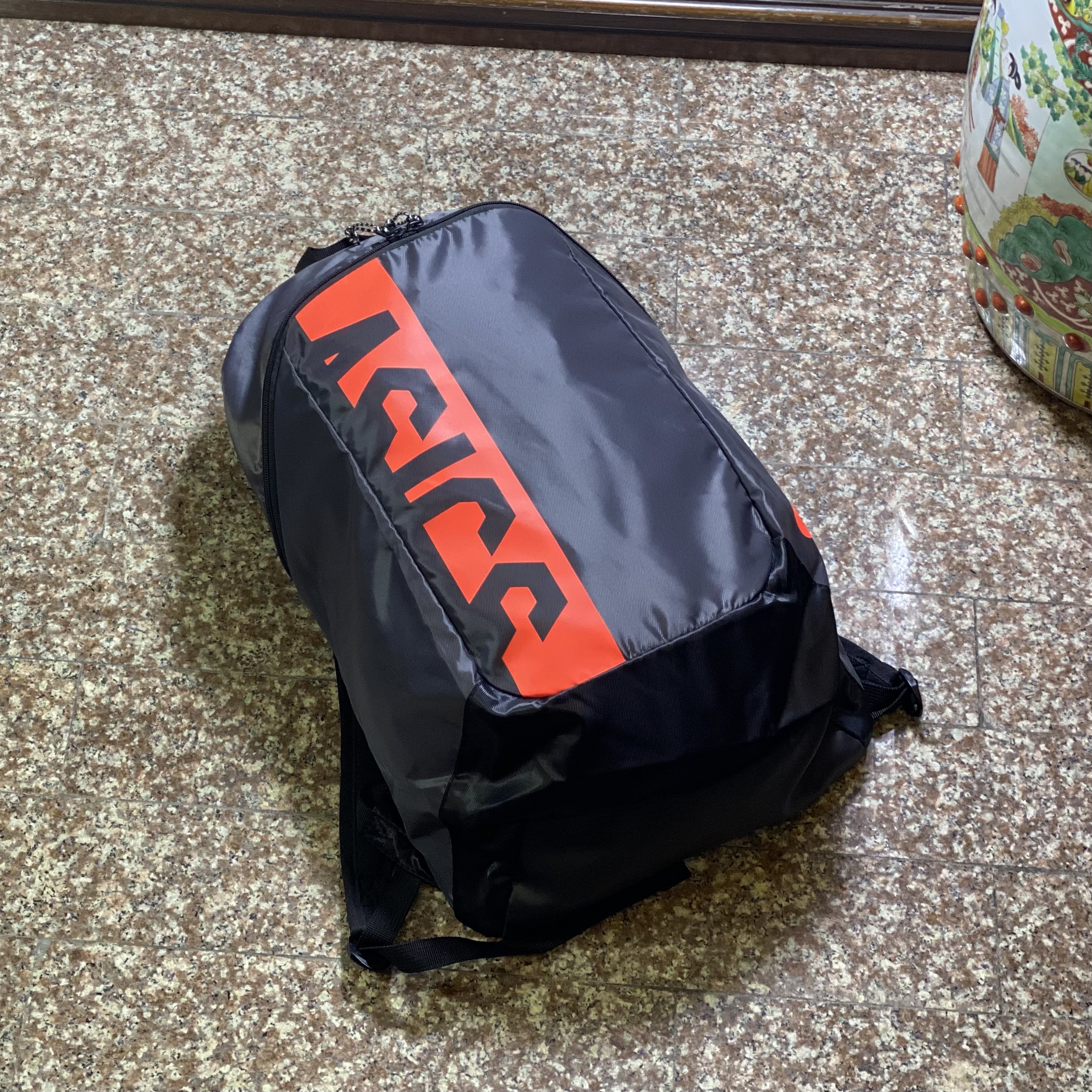 กระเป๋า ASICS BackPack ‘DARK GREY’ (20L)