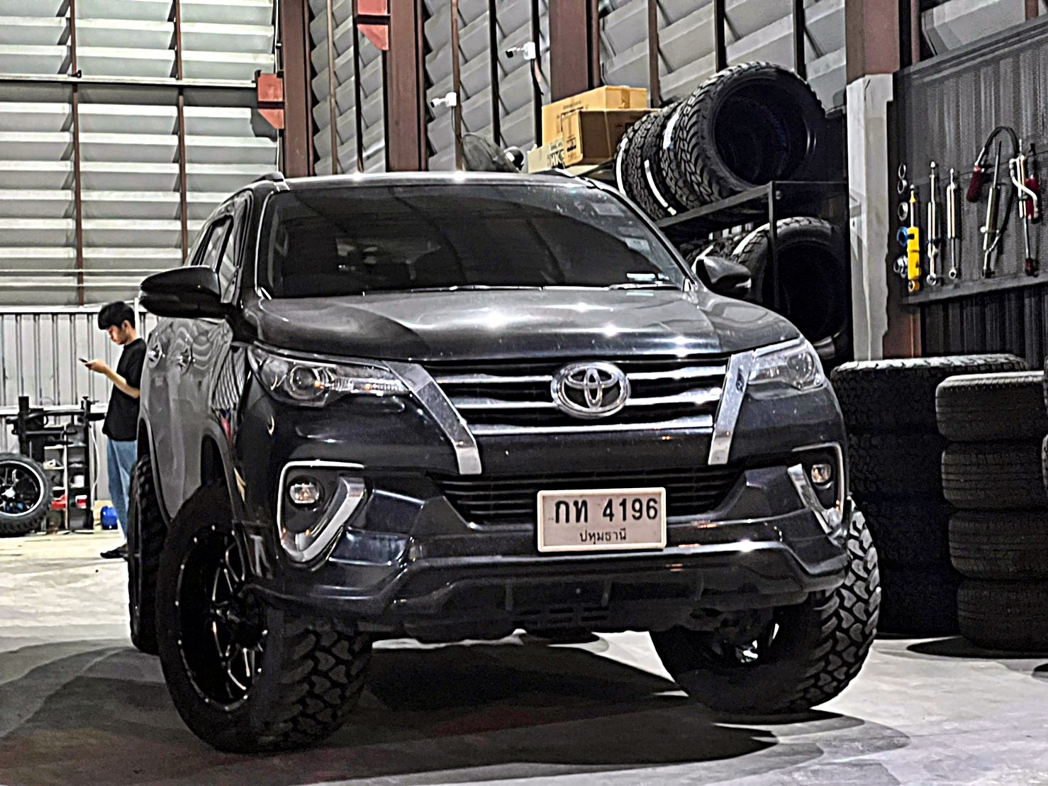 TOYOTA_FORTUNER_จองคิวมาจากปทุมธานี ทำทรงเมกาที่ STEP9