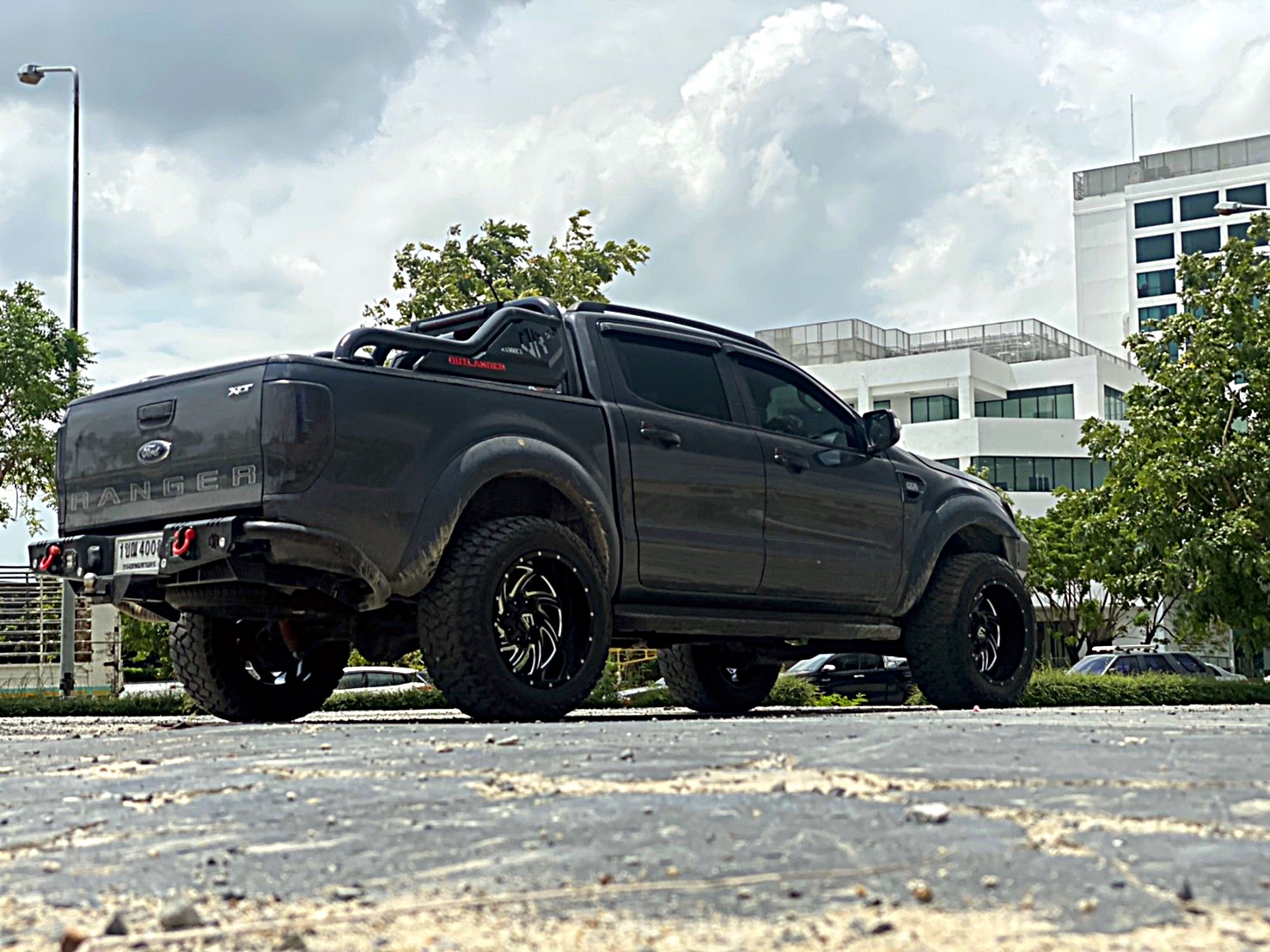 FORD จัดชุดใหม่ ทรงเมกาที่ STEP9