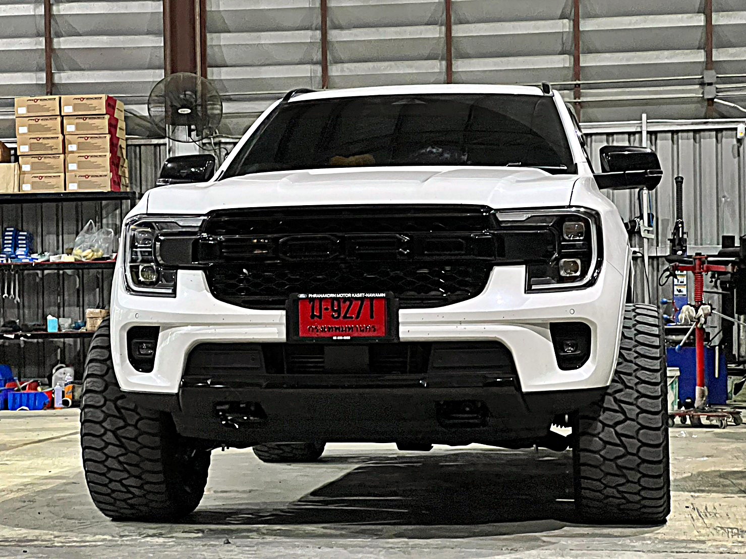 FORD EVEREST NEXTGEN ล้อแท้ HOSTILE H120 ขอบ22 ที่ STEP9