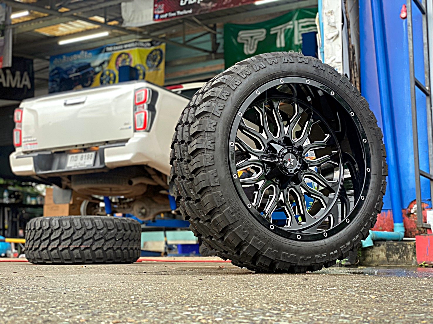 D-MAX ทรงเมกา มาไกลจากปราจีนบุรี