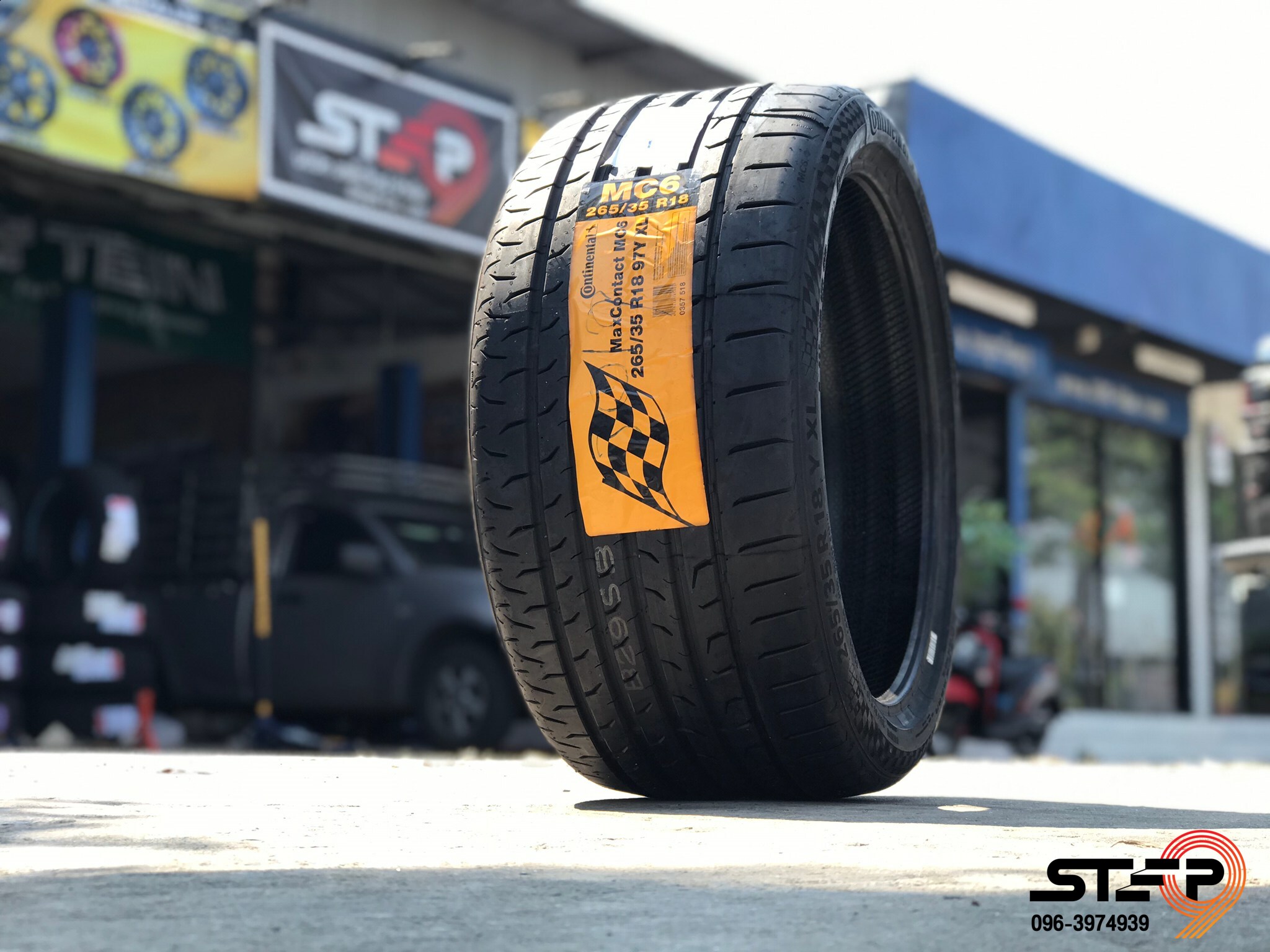 CONTINENTAL MC6 265/35-18 เส้น 4500 บาท เท่านั้น