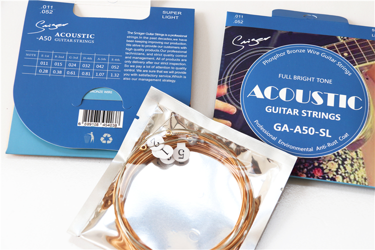 สายกีตาร์โปร่งเเบบเคลือบ Smiger