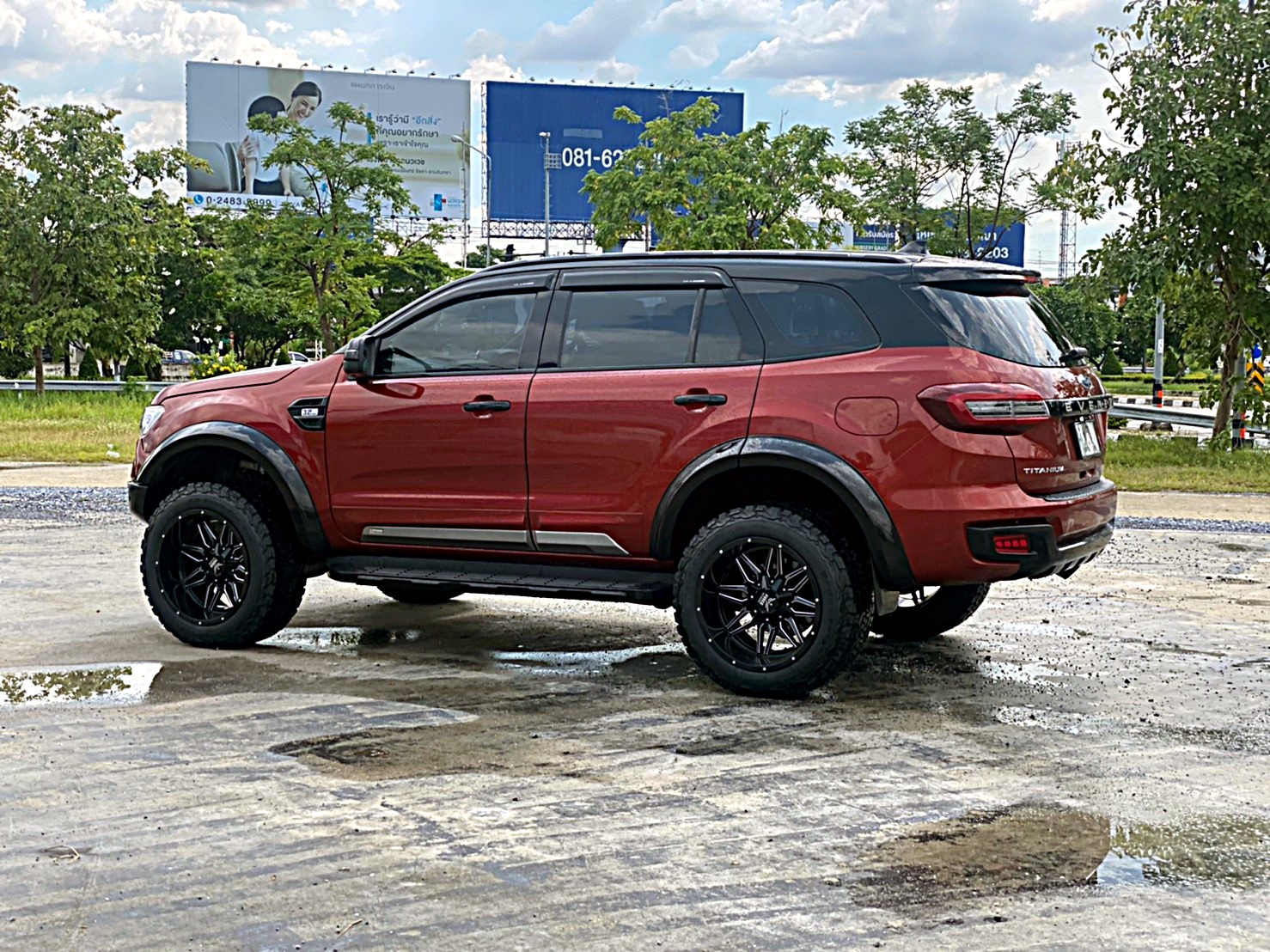 FORD EVEREST จัดทรงเมกาที่ STEP9