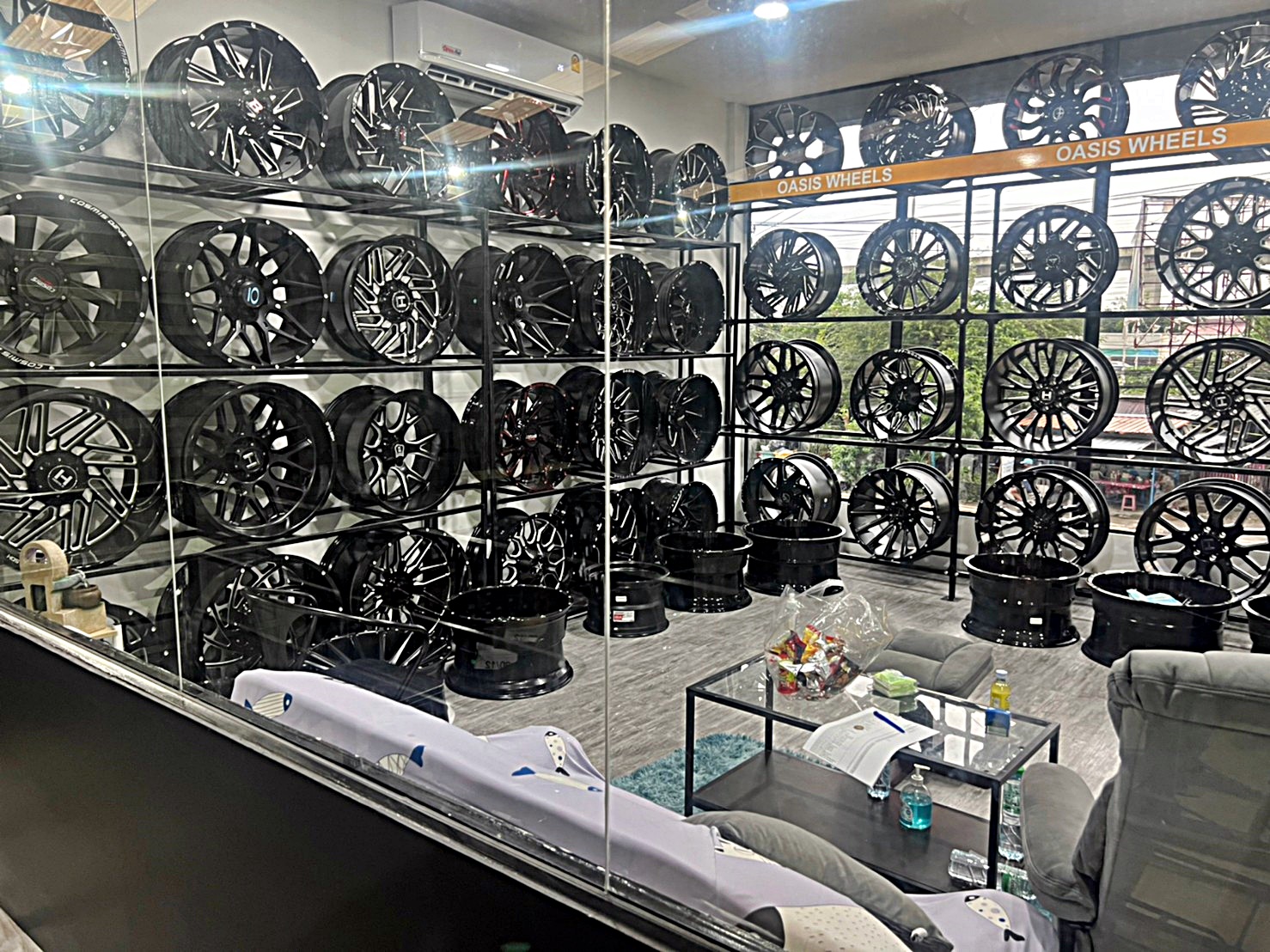 ล้อยาง ทรงเมกา ขอบ20 เลือกยางได้ เลือกล้อได้ ที่ STEP9 เท่านั้น