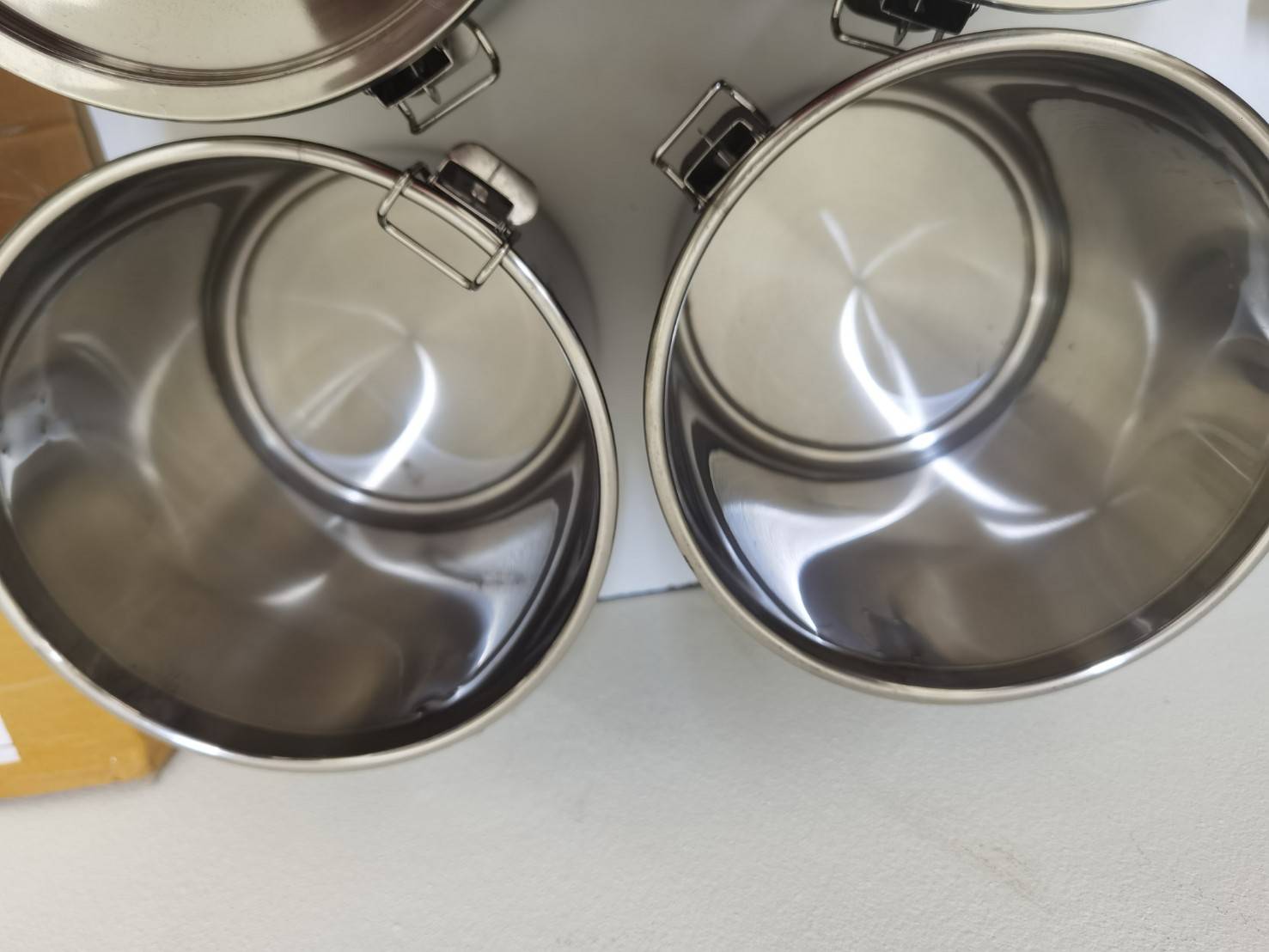 หม้อ-ถังสแตนเลสพร้อมฝาปิดมีหูหิ้ว มีให้เลือกหลายขนาด ใหญ่สุด 118ลิตร G1steel tank-304