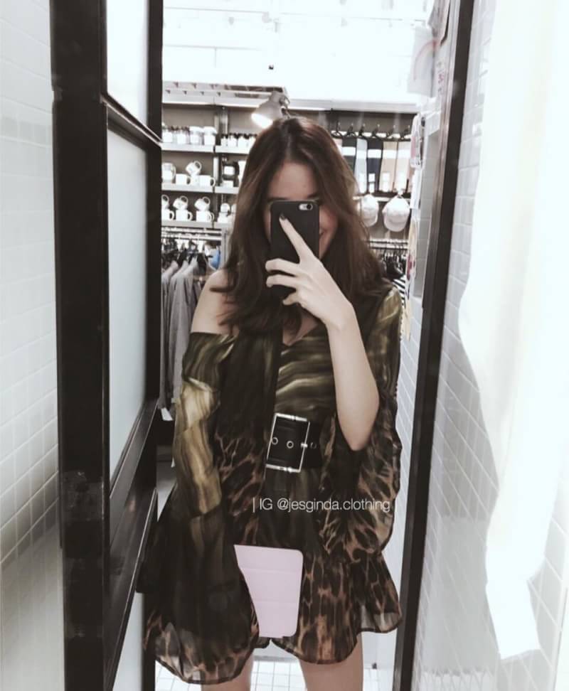 จั๊มสูทลายเสือดาว