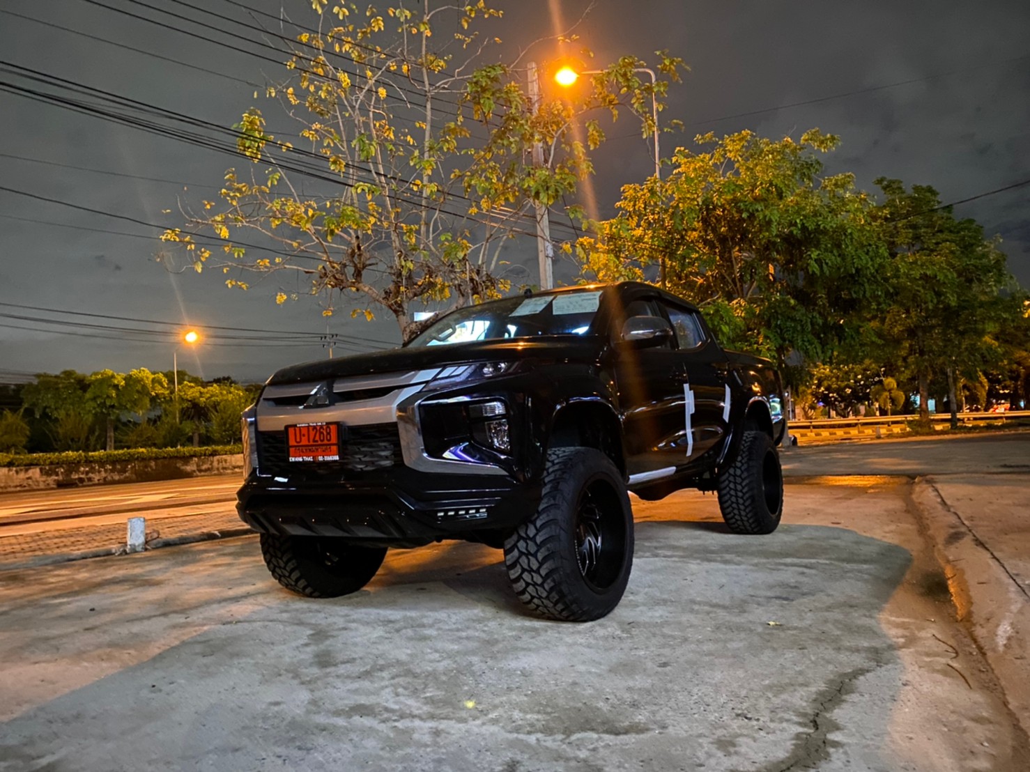 TRITON 4X4 จัดทรงเมกา