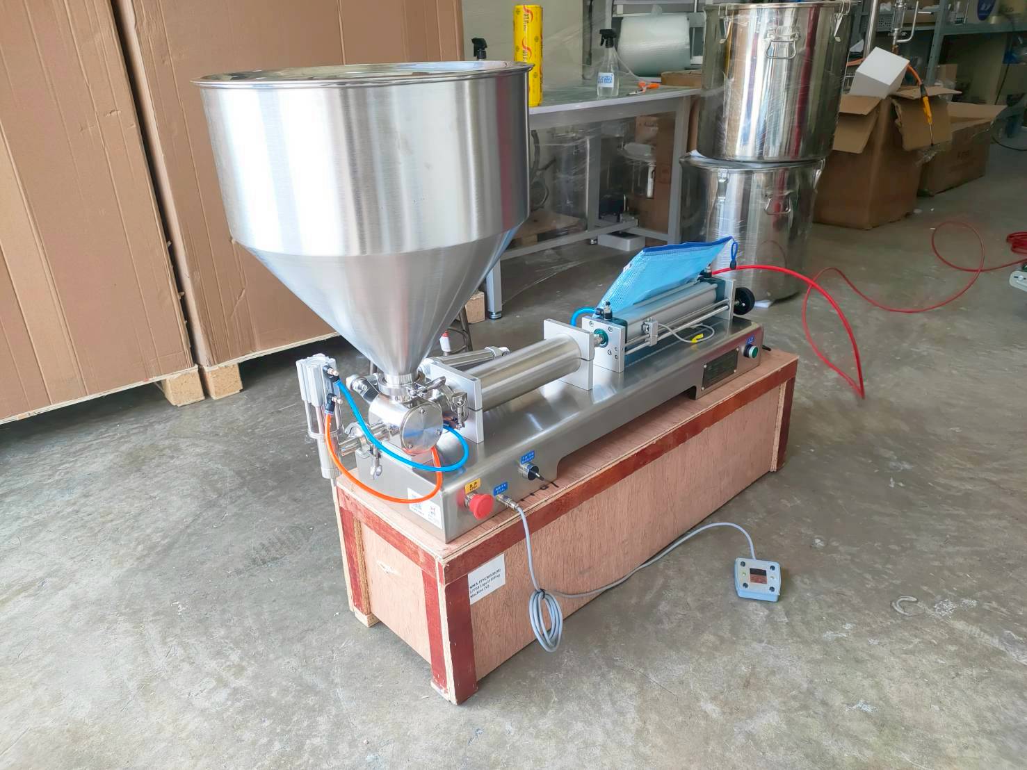 เครื่องบรรจุของเหลวแบบแนวนอน ครีม ซอสอาหาร ซอสมะเขือ G1WTD