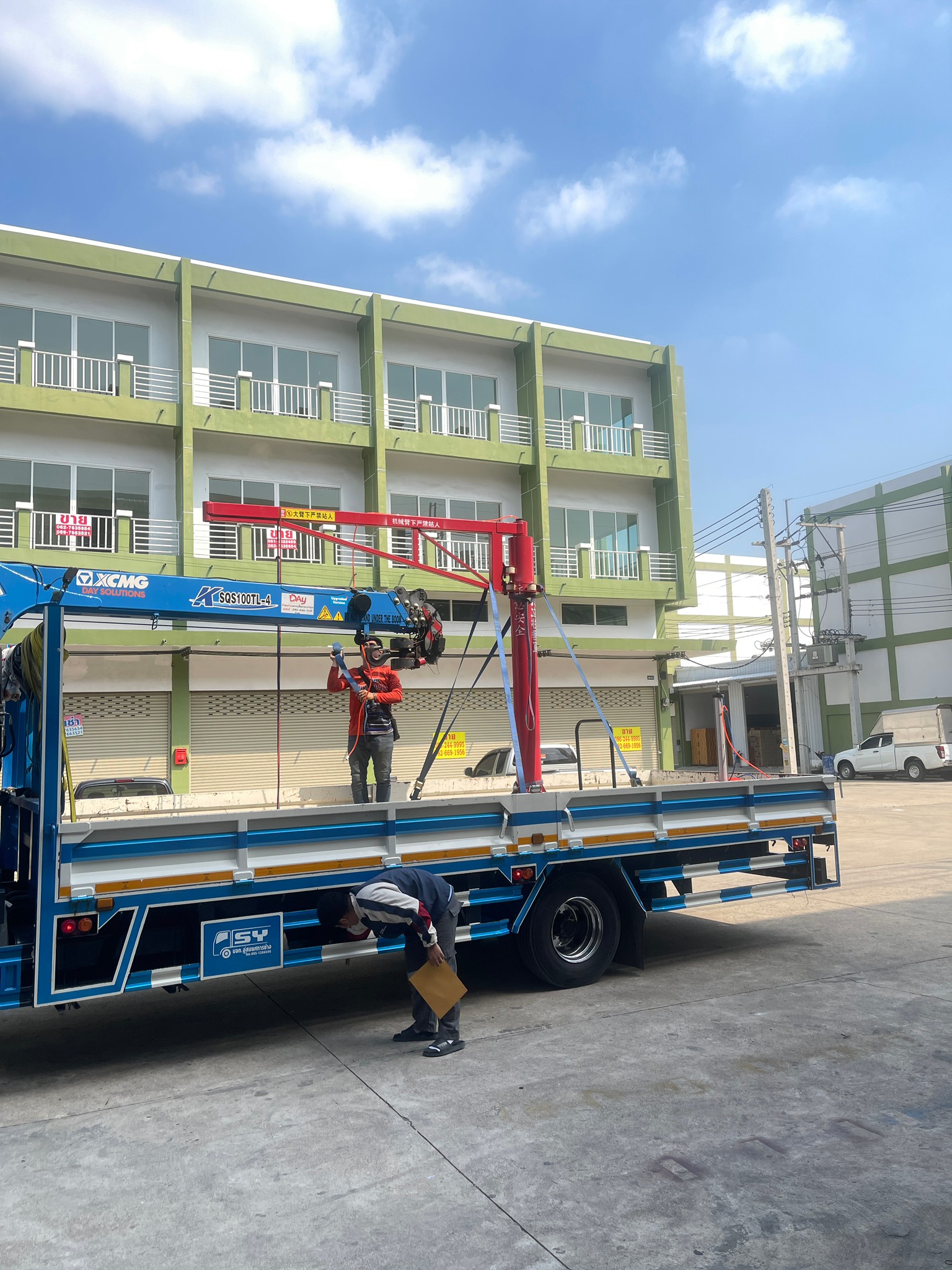 16906 เครื่องจับขับเคลื่อนด้วยลม ช่วยจับถุงปูน ถุงกระสอบ ถุงทราย ช่วยย้ายเข้าออกสะดวก ST-100