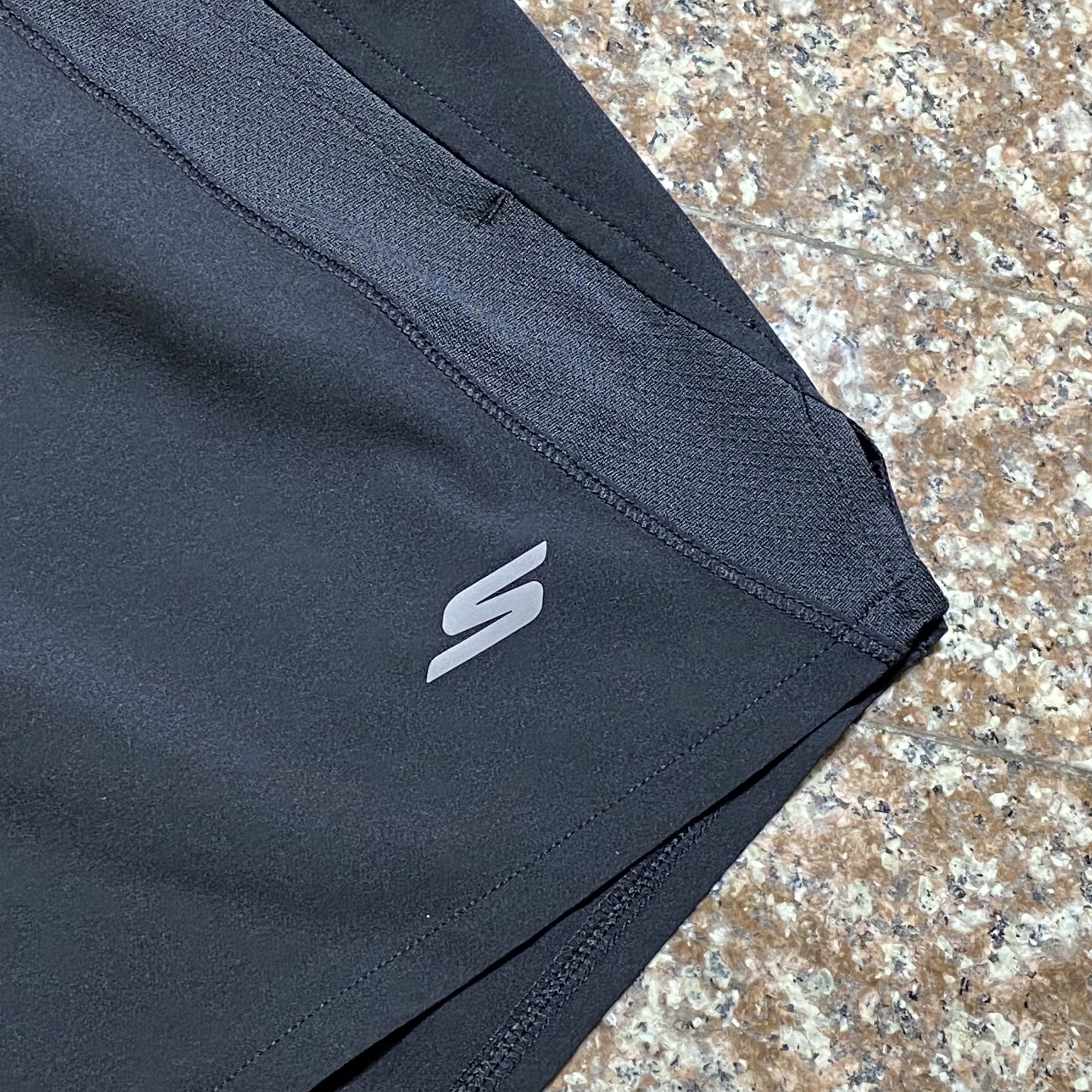 กางเกงวิ่ง Skechers Performance 4” Running Shorts Women (L,XL)