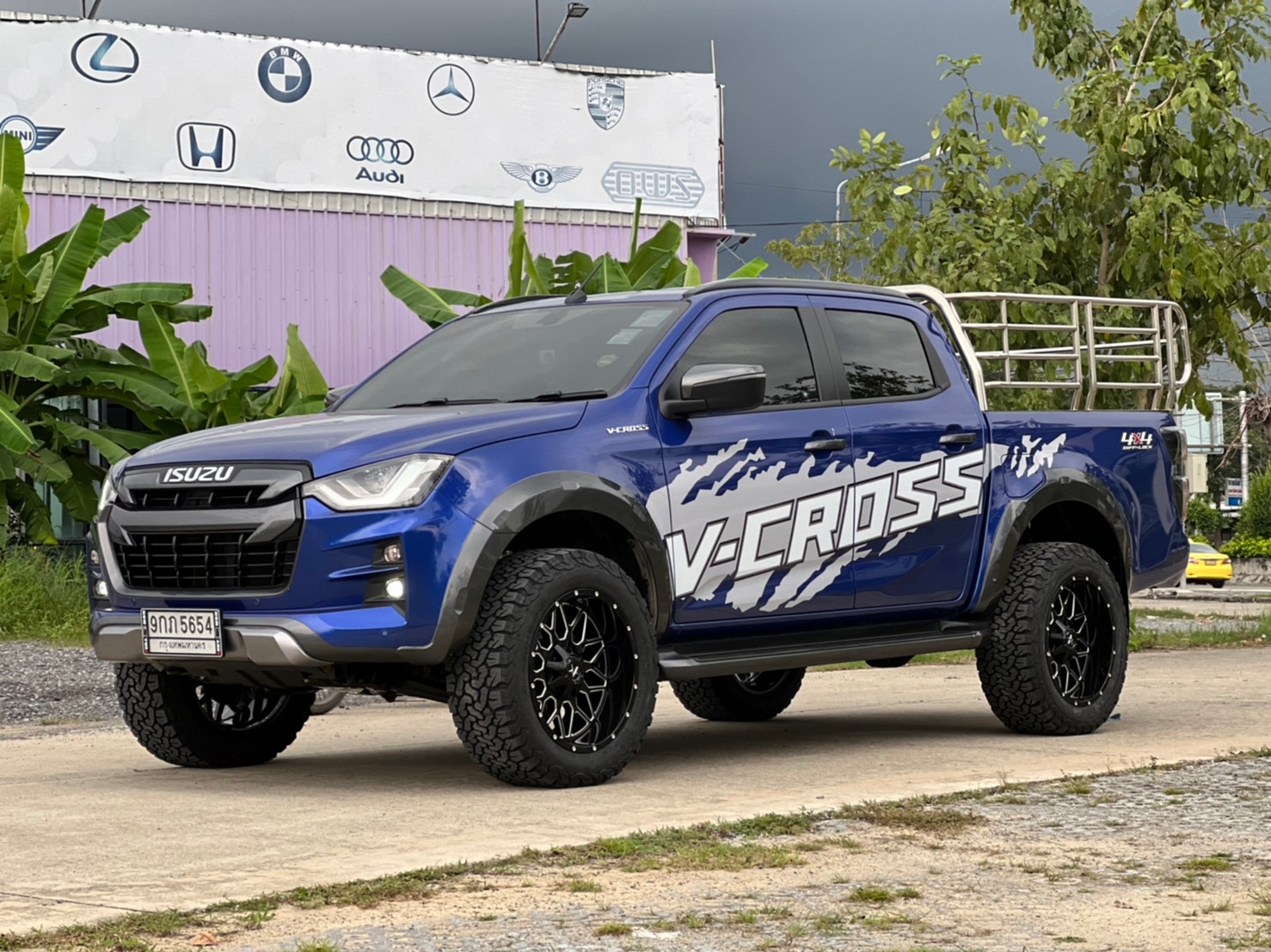 D-MAX ทรงเมกา ขอบ20