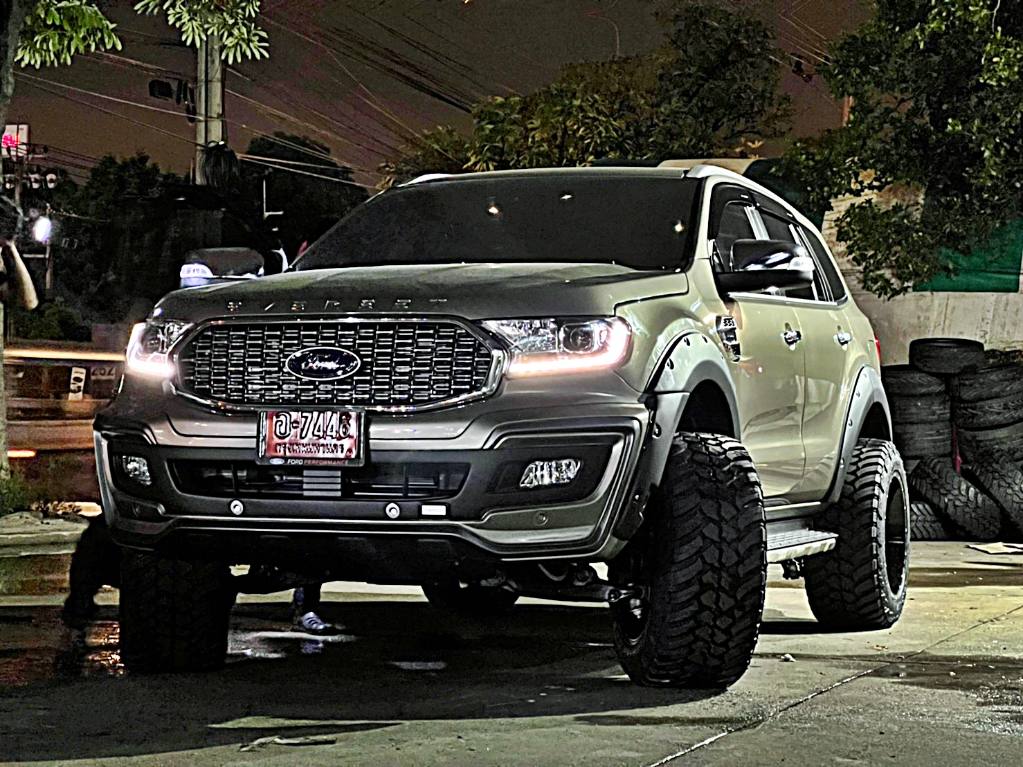 FORD_EVEREST_ทรงเมกา ที่ STEP9