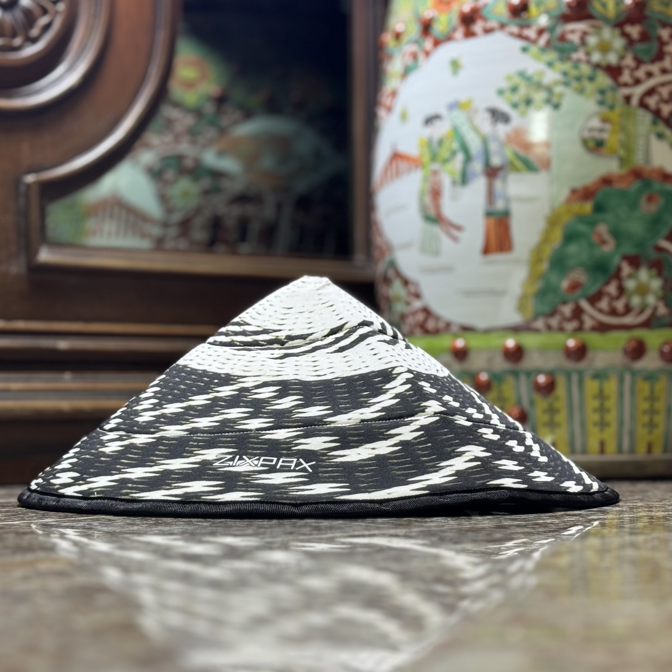 หมวกปีกรอบ Gradon Running Bucket Hat ‘Puttan’