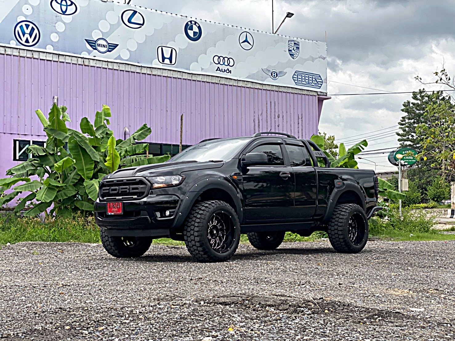 FORD ทรงเมกา ล้อเทพลึกสุดตาราง