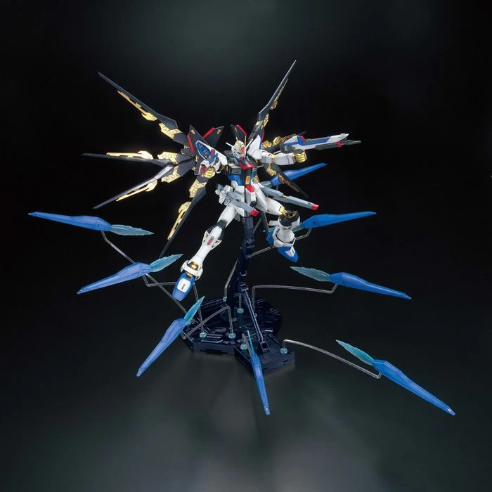 MG 1/100 STRIKE FREEDOM GUNDAM FULL BURST MODE