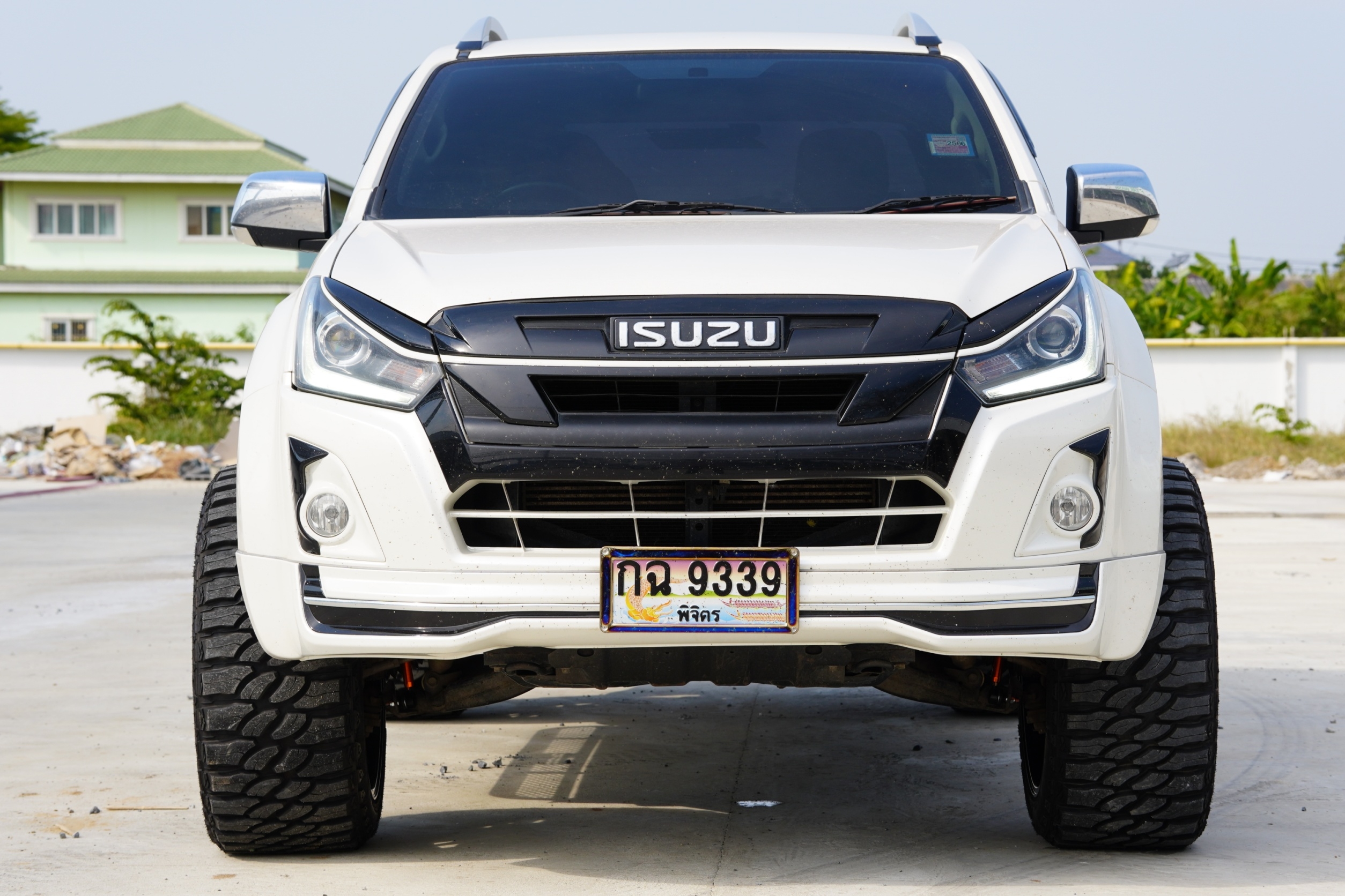 ชุดเเต่ง ISUZU D-MAX V-CROSS 4X4