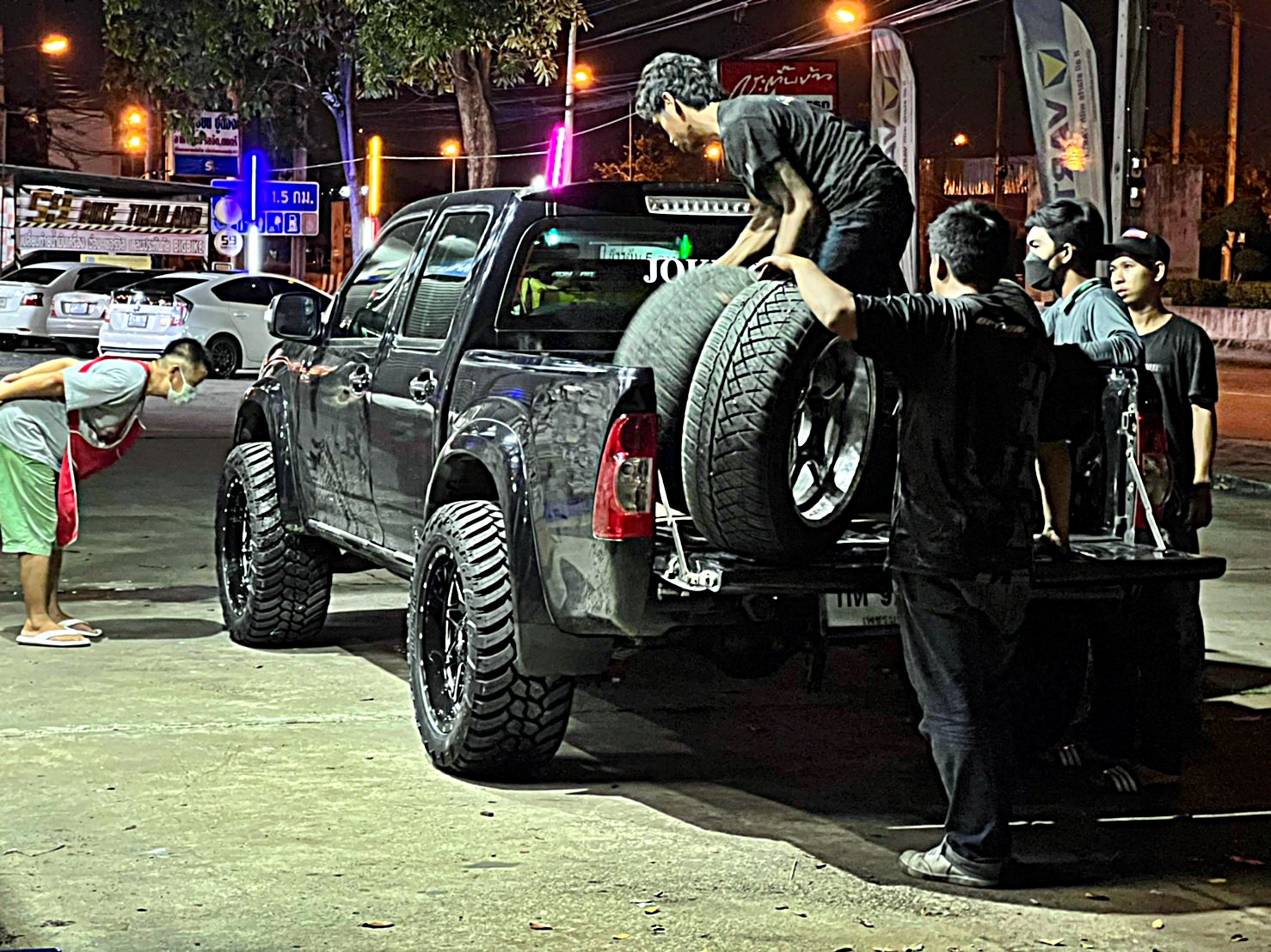 #D_MAX_ทรงเมกา_เพชรบุรี จากตัวเตี้ยรถซิ่งสู่ตัวสูงทรงเมกา