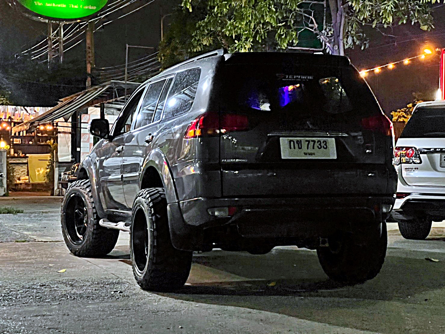 PAJERO_จองคิวจากระนอง ทำทรงเมกาที่ STEP9