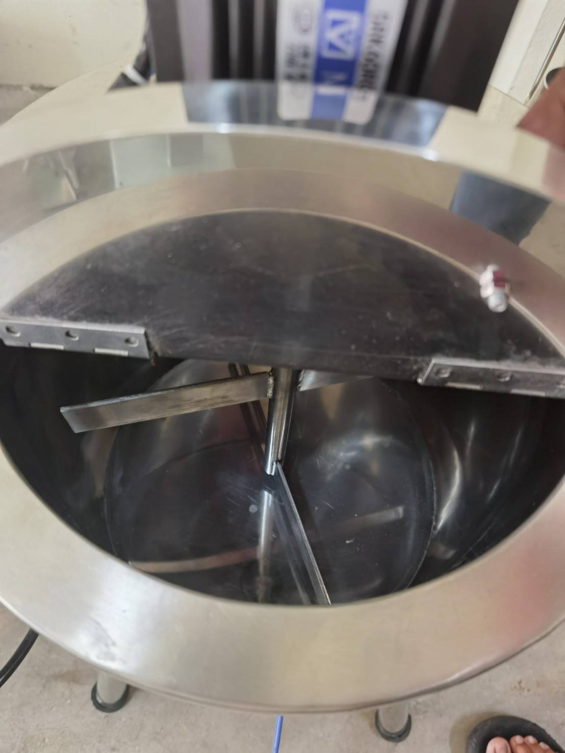 ➡️เครื่องกวนครีม ถังกวนครีมควบคุมอุณหภูมิได้ ถังสแตนเลส หม้อตุ๋นไฟฟ้า หม้อต้ม