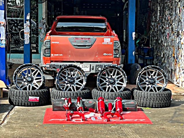 #TOYOTA_REVO จองคิวมาจากหนองบัวลำภู