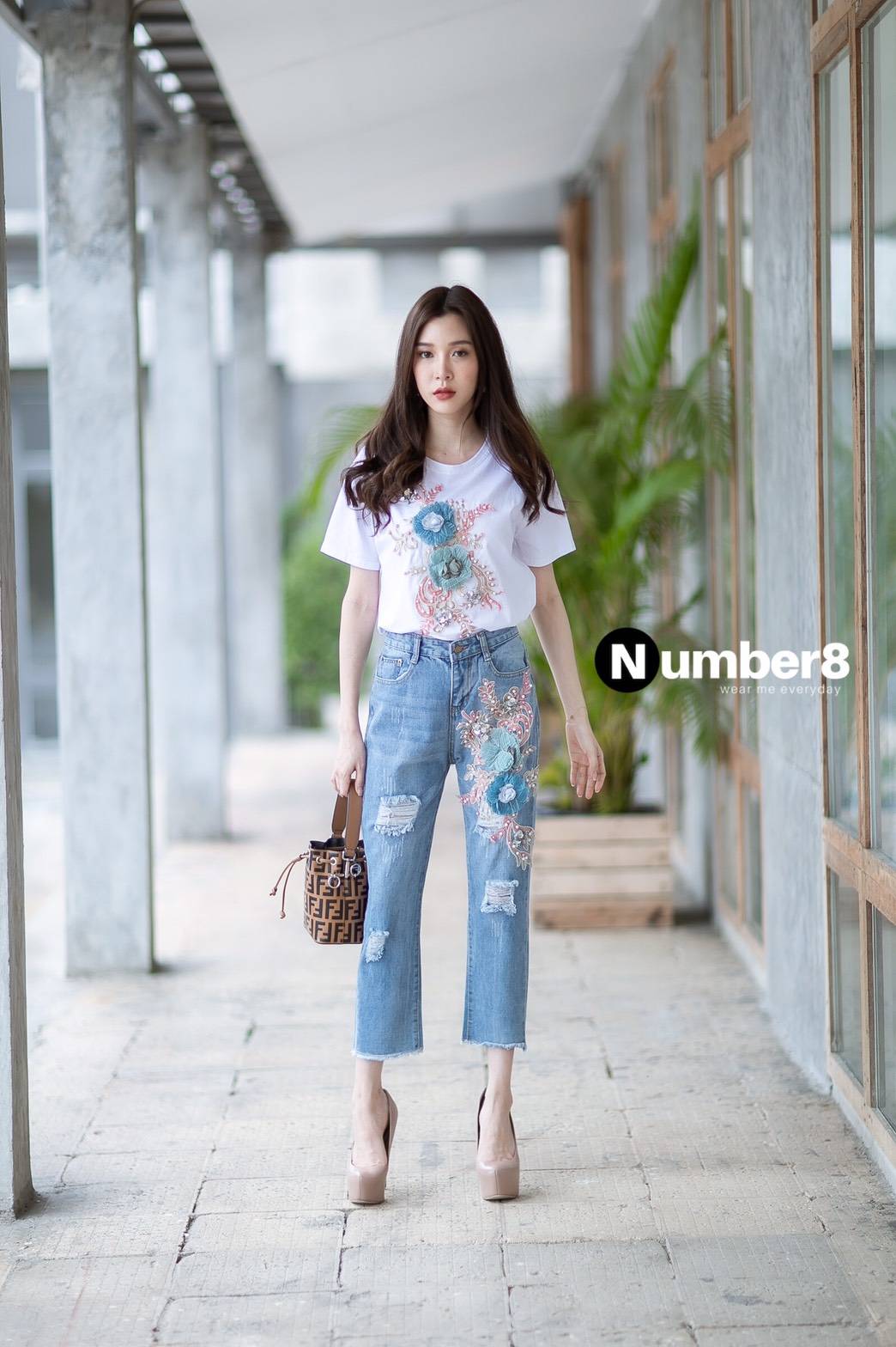 set เสื้อกับกางเกง ปักลายดอกไม้