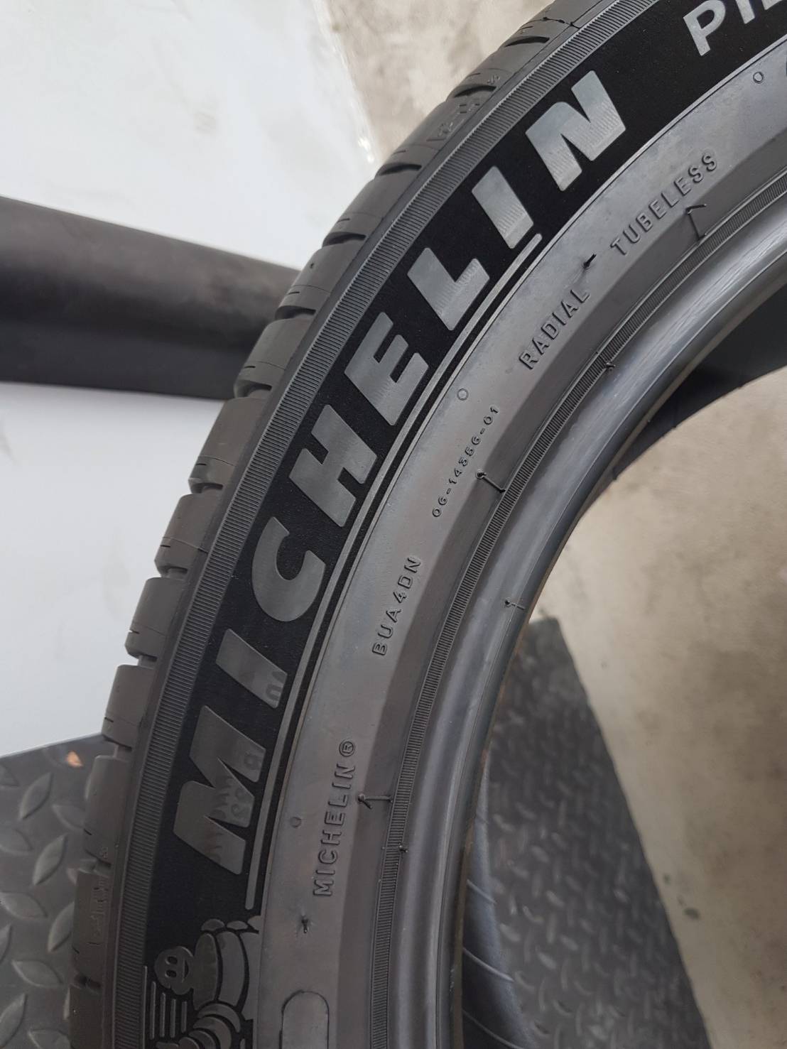 MICHELIN PILOTSPORT4 SUV 275/45-21 ราคาส่ง