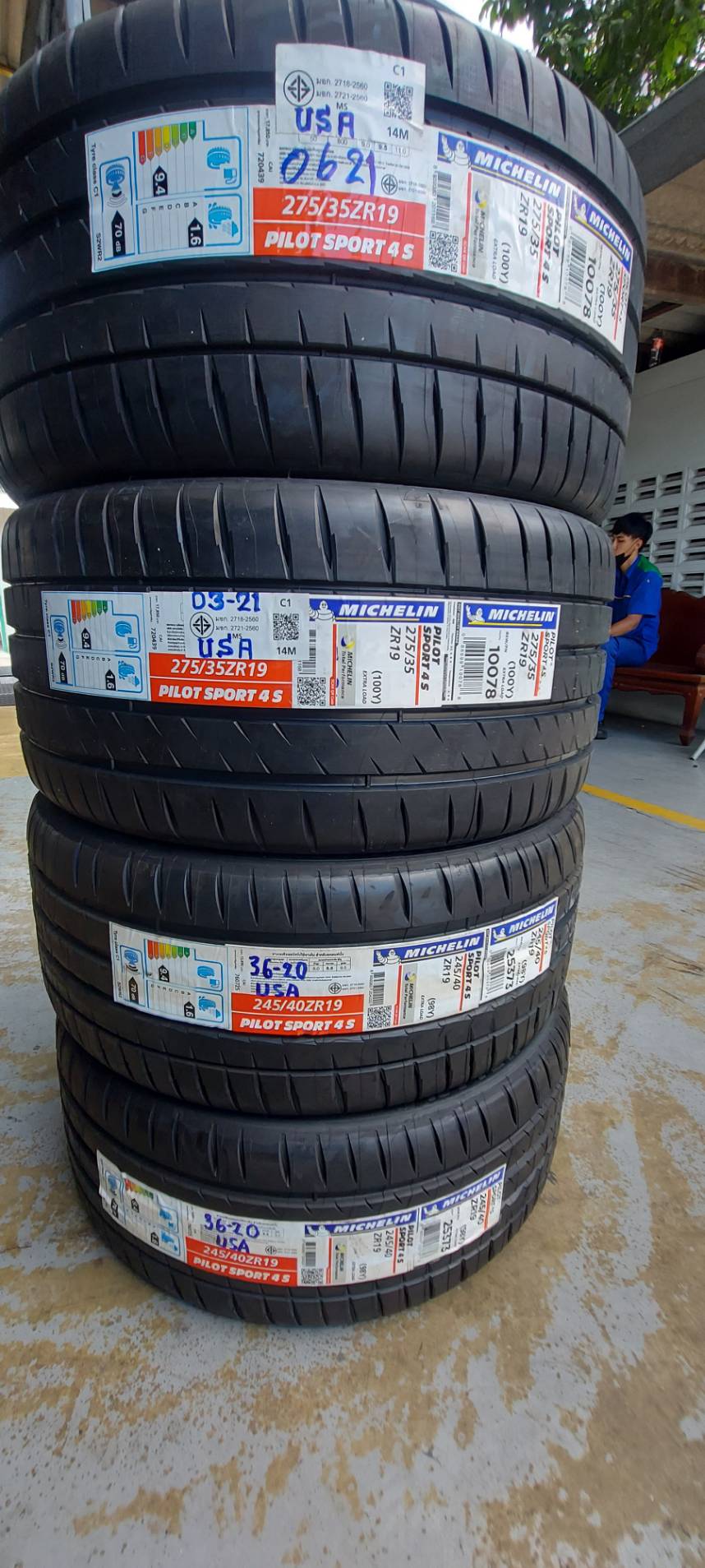 MICHELIN PILOT SPORT4S 275/35-19 ราคาถูกสั่งได้ทุกรุ่นที่ STEP9
