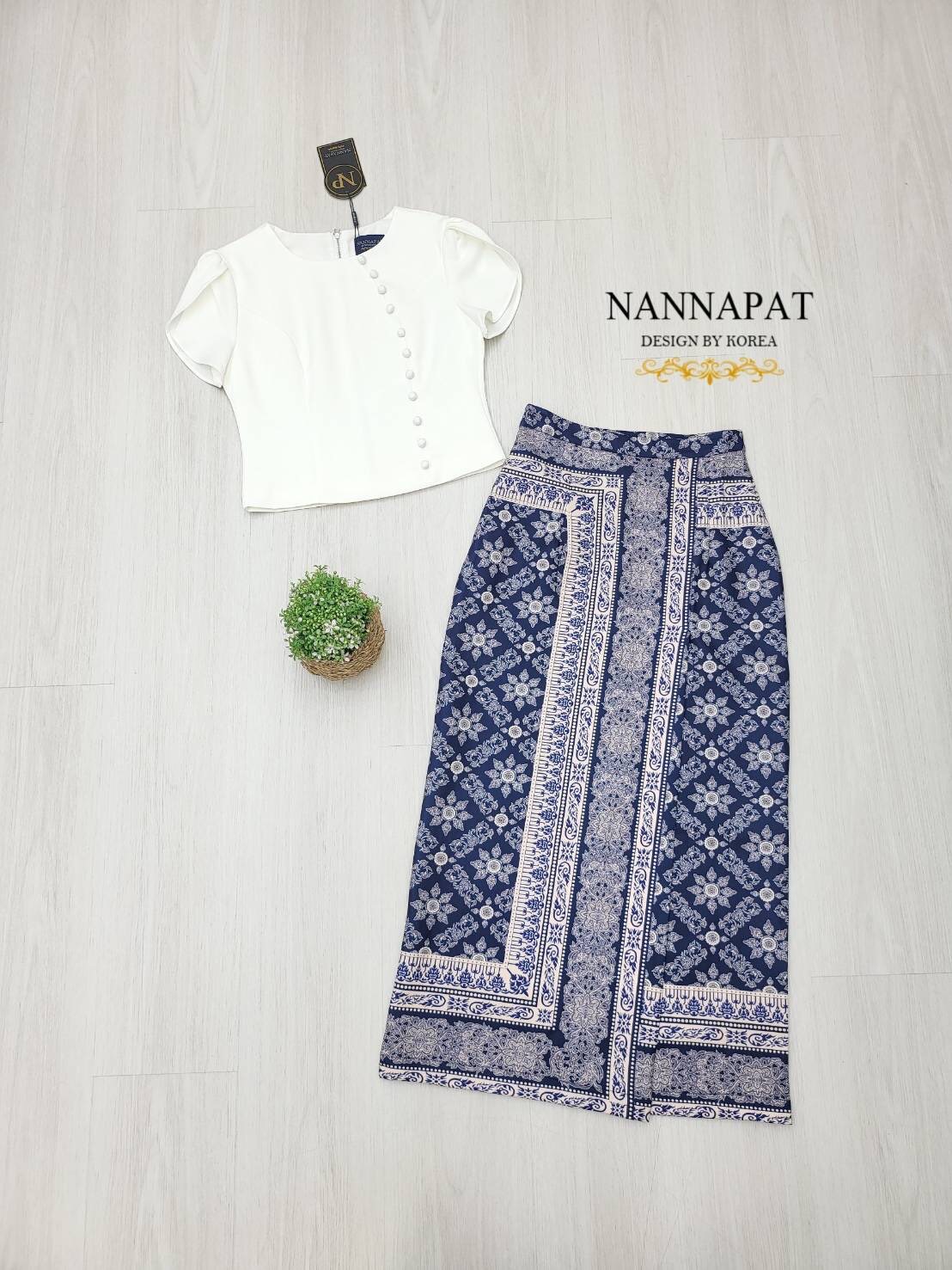 setเสื้อกับกระโปรงไทย