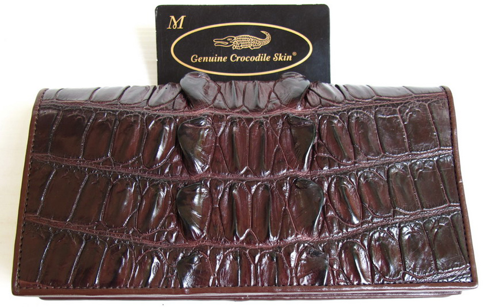 กระเป๋าสตางค์หนังจระเข้แท้ 2พับยาว ส่วนหาง สีน้ำตาล
