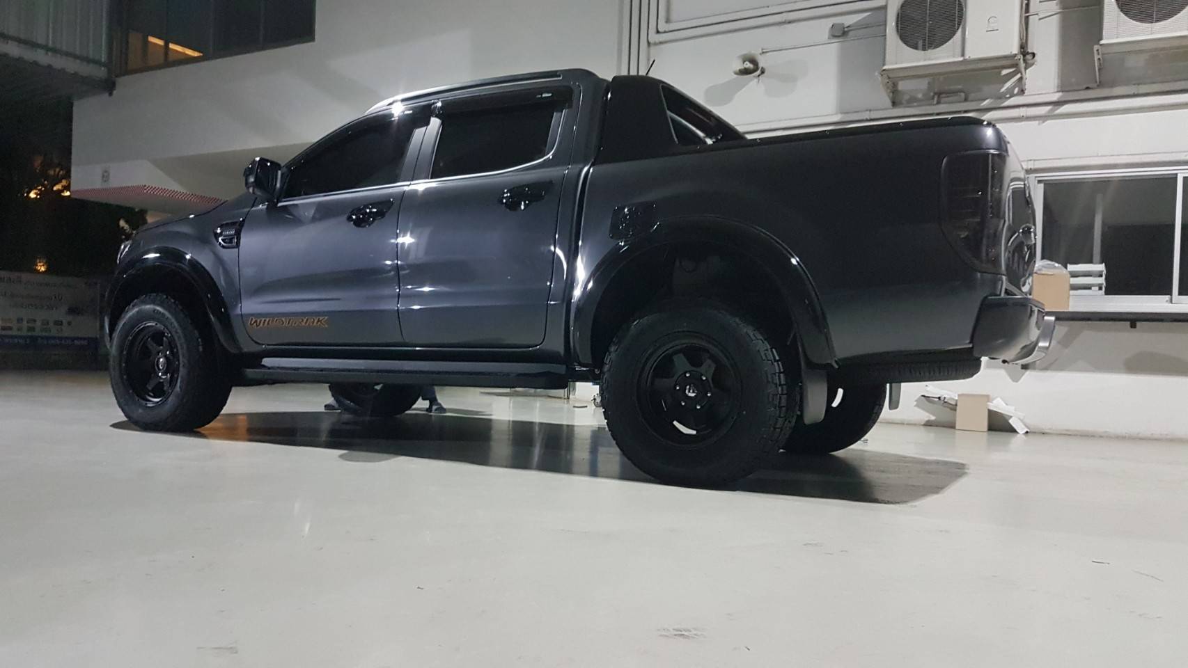 FUEL SHOK ขอบ17 ราคาพิเศษที่ STEP9