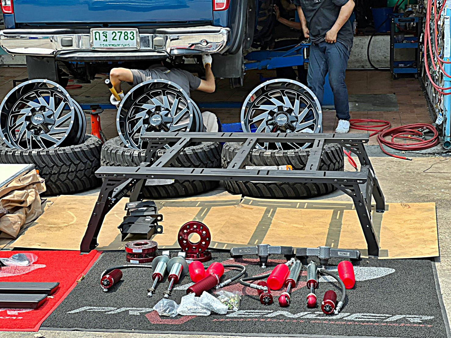 NISSAN_NAVARA_แปลงร่าง ทรงเมกา