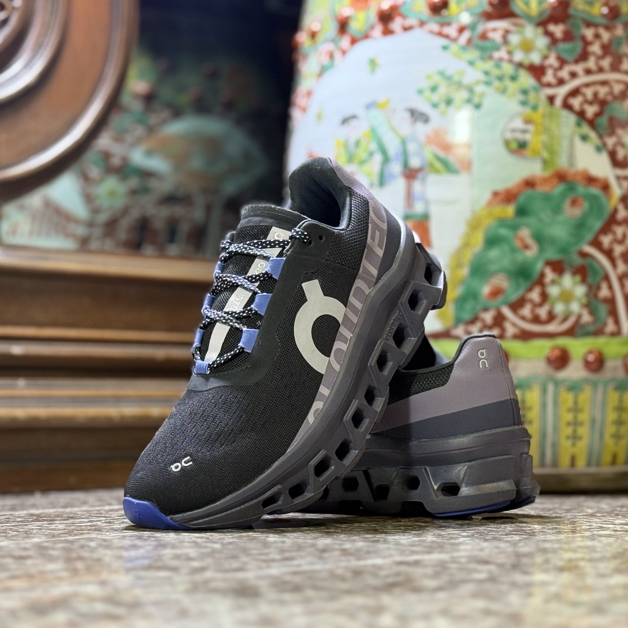 รองเท้าวิ่ง On CloudMonster ‘Magnet/Shark’ #มือ2 (W8.5US) Women