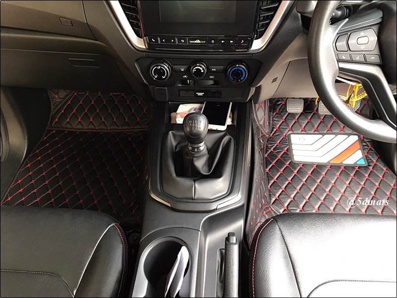 พรมปูพื้นรถยนต์6D ISUZU DMAX 4ประตู 2020 พรม6D QX สวยงาม เข้ารูป ปูเต็มคัน 3ชิ้น