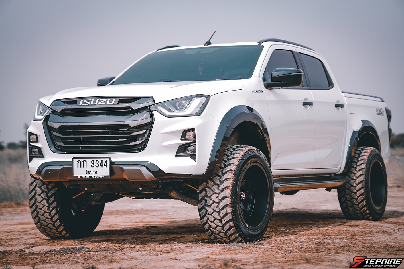 D-MAX ทรงเมกา โคตรหล่อ ที่ STEP9