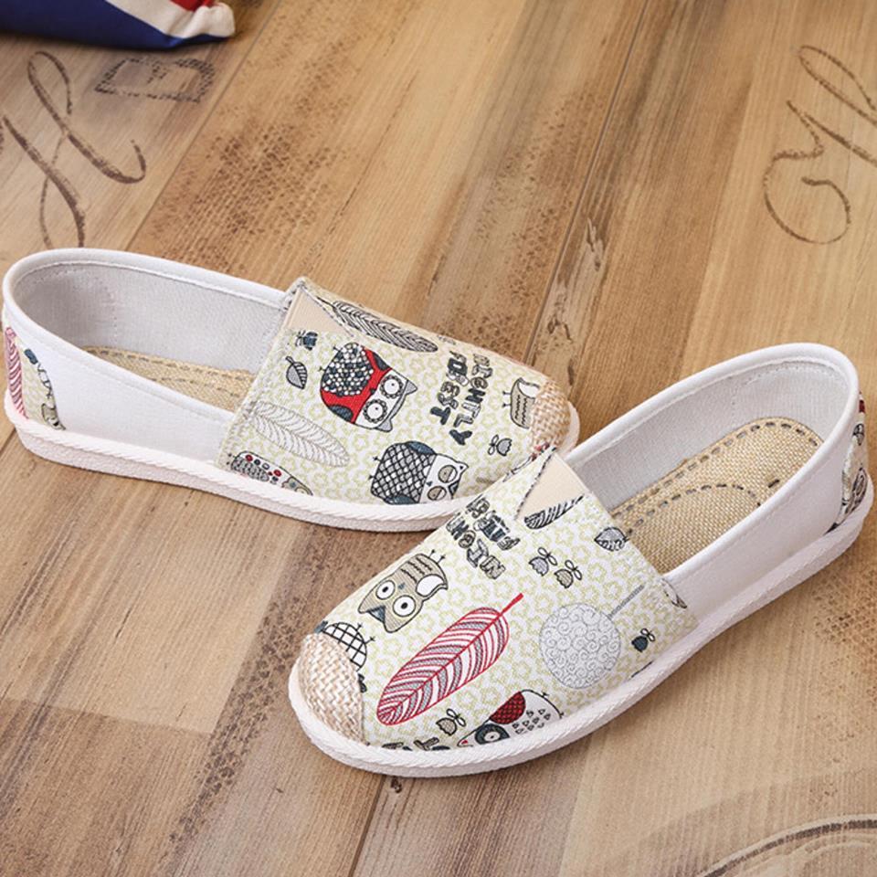 Banzai - รองเท้าคัทชูหุ้มส้นรองเท้าผู้หญิง HYS-023 Size 38 ( สีครีม ลายการ์ตูน )