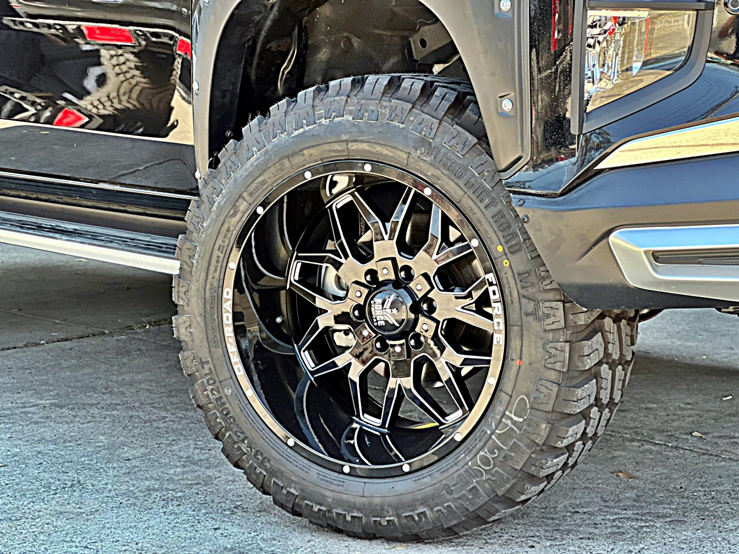 TRITON ทรงเมกา ล้อ FORCE ที่ STEP9