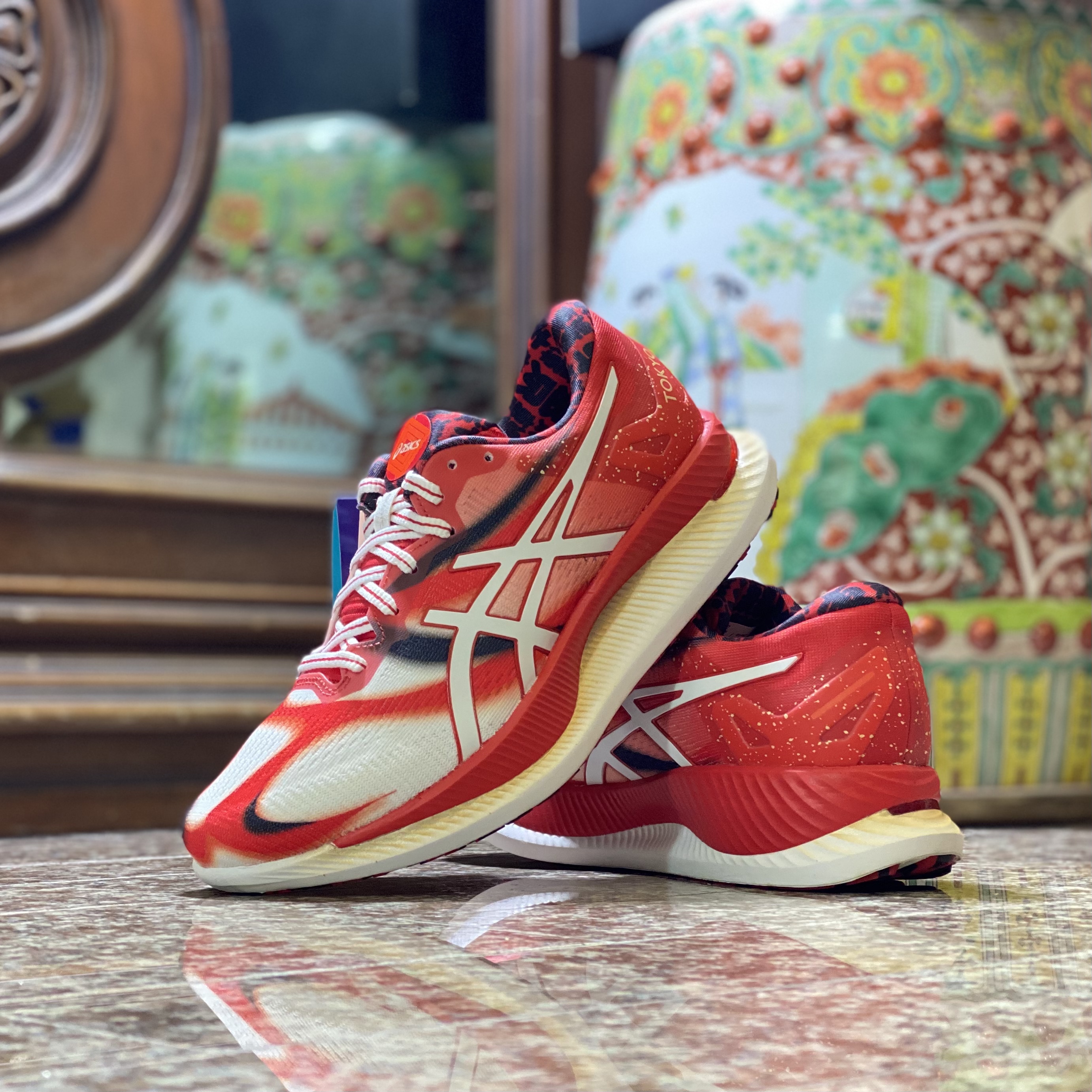 รองเท้าวิ่ง ASICS GlideRide Tokyo ‘LIMITED‘ (W7/8/8.5US)