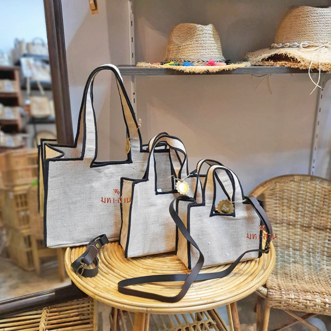 กระเป๋าสะพาย คาเฟ่ เกาหลี สายหนัง🥨