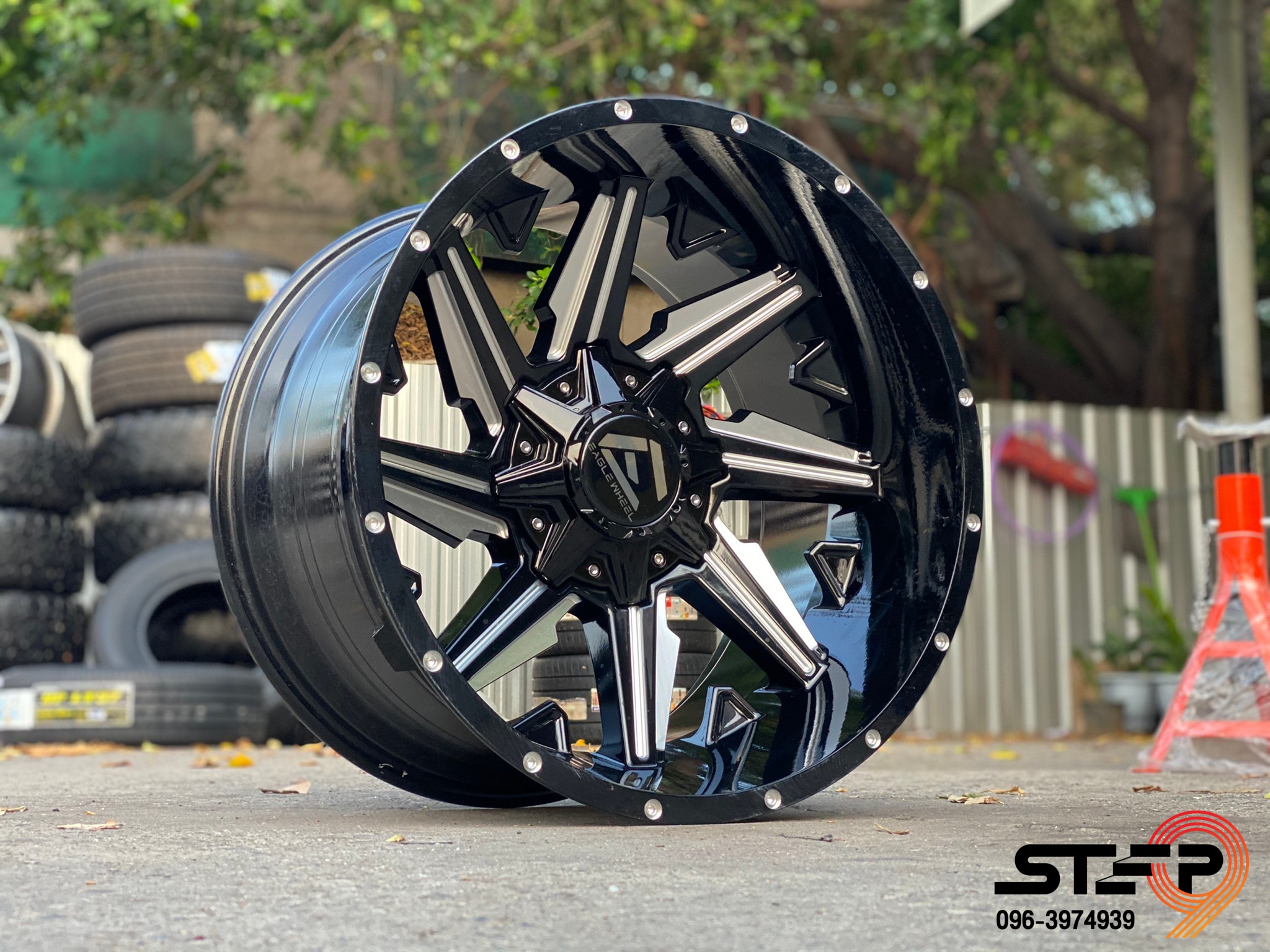 EAGLE MODEL2 ออฟโรดทรงเมกา ราคาพิเศษที่ STEP9