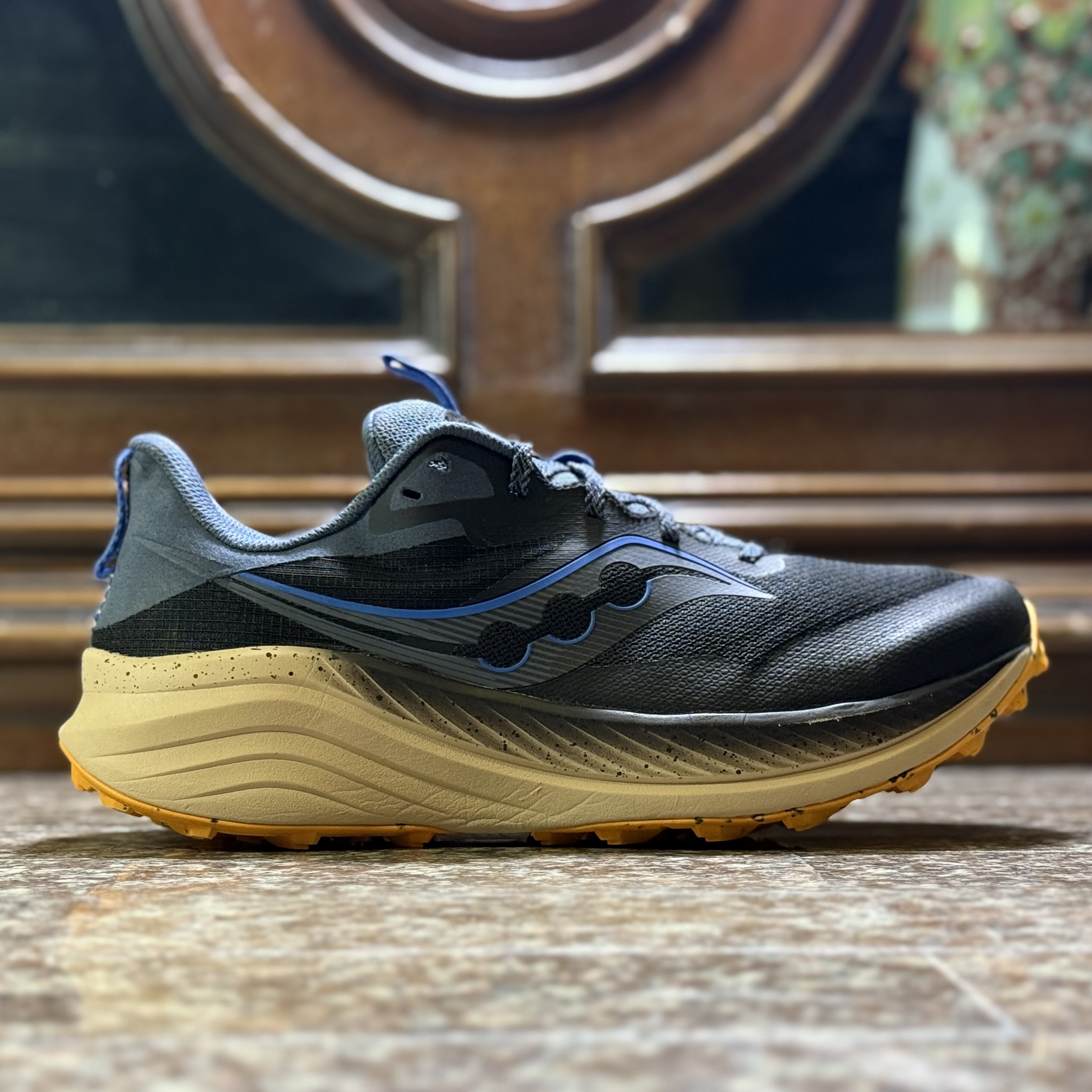 รองเท้าวิ่งเทรล Saucony Xodus Ultra 3 #มือ2 (M10US)