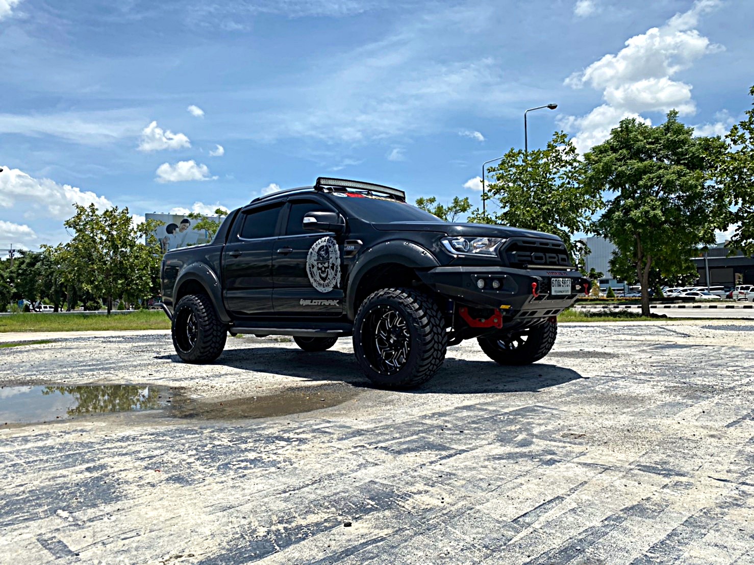 FORD WILDTRACK ทรงเมกา