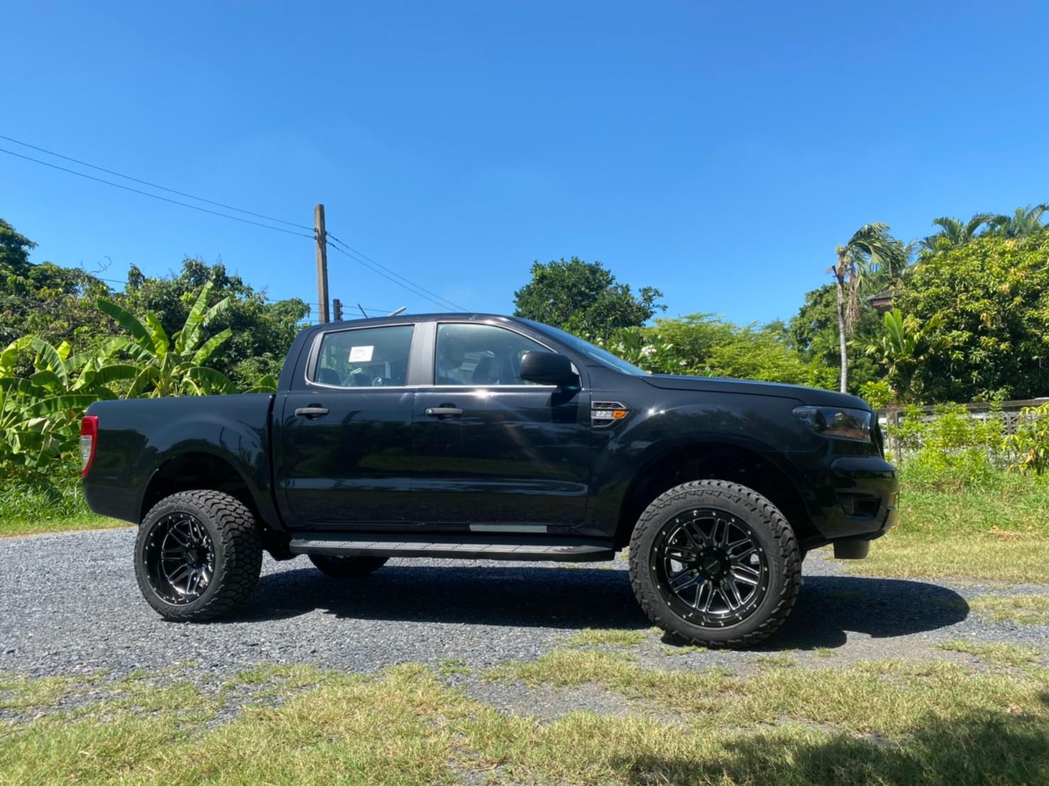 OFFROAD ขอบ20 ออฟ-44 กว้าง12 พร้อมยาง 285/55-20