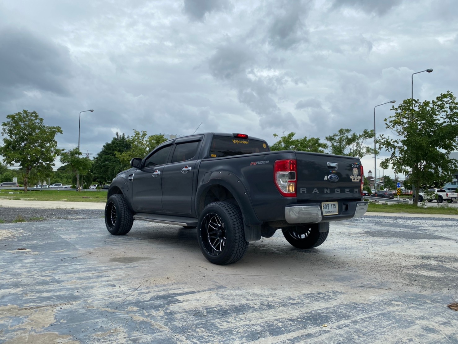 FORD ทรงเมกา ล้อเทพลึกสุดตาราง