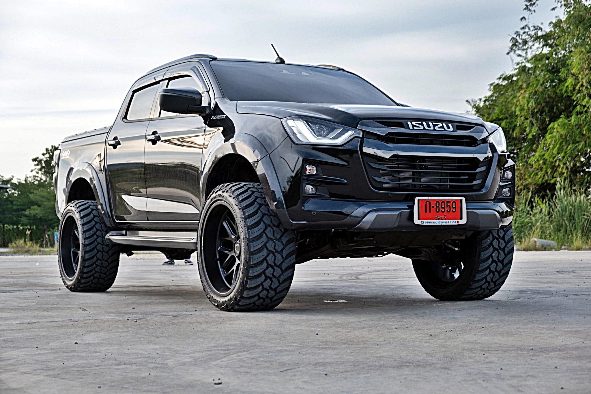 ล้อแท้ HOSTILE H120 ขอบ22 ใส่ D-MAX